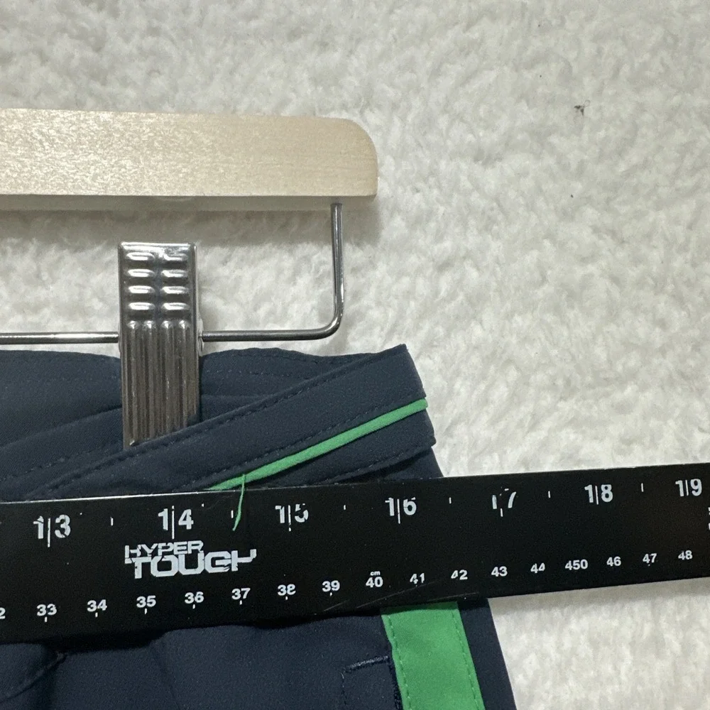 Nike Dri-Fit Sportswear‎ Shorts Size M Navy Featuring Green Stripes on the Sides